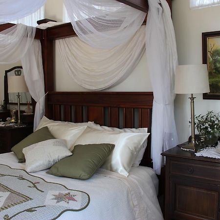 Whispering Pines Bed And Breakfast Collie Екстер'єр фото