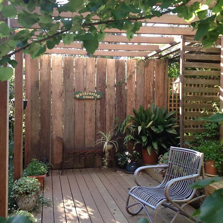 Whispering Pines Bed And Breakfast Collie Екстер'єр фото