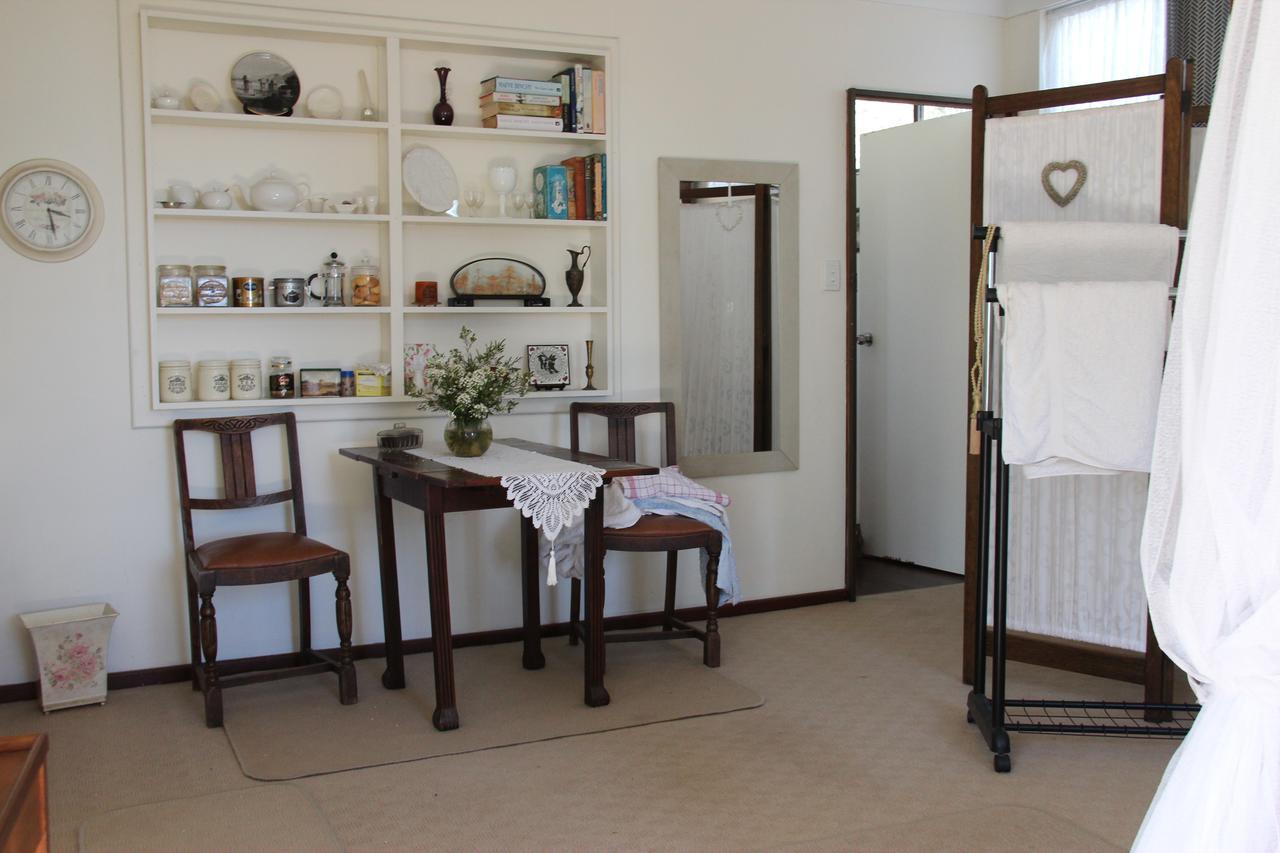 Whispering Pines Bed And Breakfast Collie Екстер'єр фото